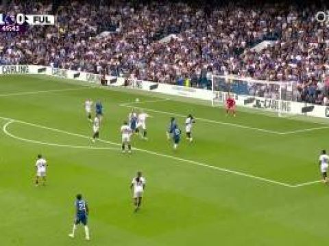 [进球视频]詹俊：这个判罚争议很大！主裁长时间回看后判点球，恩佐点射破门