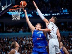 被申京吊打+被约基奇完爆：30岁珀金已过巅峰？绿凯送走他该评A+