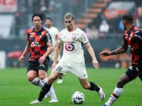 [咪咕全场集锦]法甲-帕尔多＆哈姆扎双响佩罗传射 里尔客场7-1狂胜洛里昂