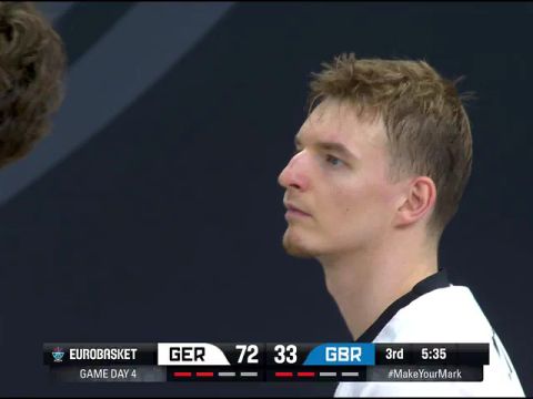 男篮欧洲杯B组小组赛：德国vs英国第3节英文原声回放