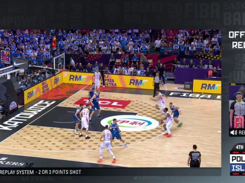 波兰vs冰岛第4节英文原声回放