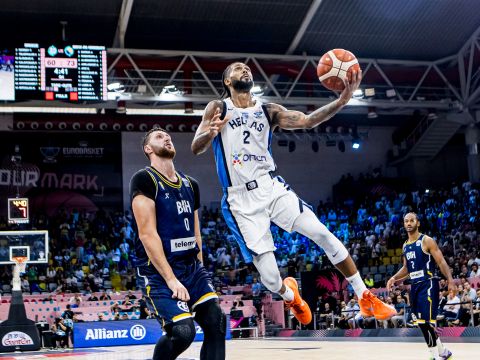 希腊77-80波黑 波黑次节一波攻势强势逆转拿下小组赛第二胜