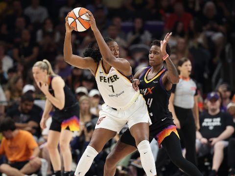 印第安纳狂热79-85菲尼克斯水星 水星全民皆兵五人上双力克狂热