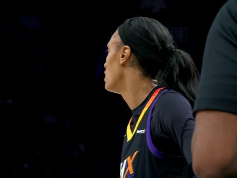 印第安纳狂热vs菲尼克斯水星第2节英文原声回放