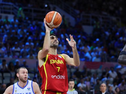 意大利67-63西班牙 意大利一鼓作气逆转比赛战胜西班牙