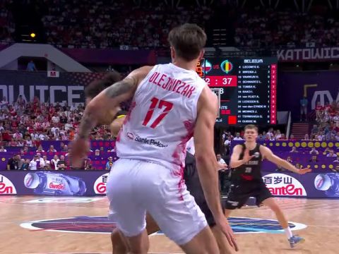 男篮欧洲杯：波兰vs比利时第2节英文原声回放