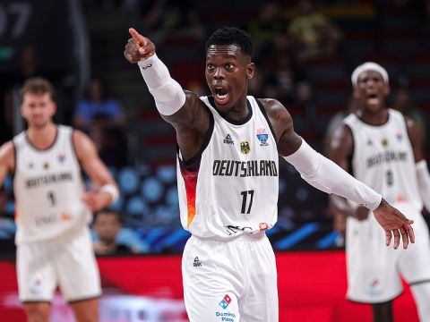 德国85-58葡萄牙 施罗德16+3+3联手小瓦格纳16+7+5晋级八强