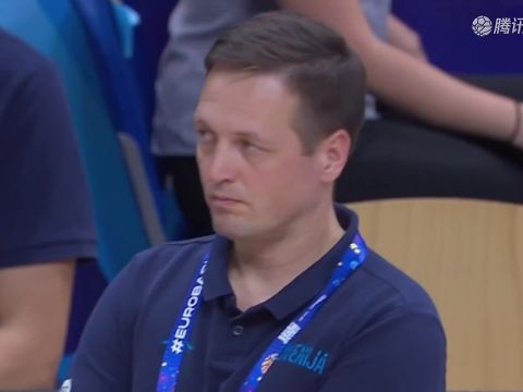 2025/26赛季男篮欧洲杯16强赛：立陶宛 VS 拉脱维亚 全场回放