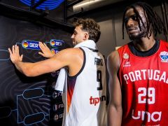 欧洲无弱旅？波神34+19仍出局 约基奇被爆世纪大冷 申京险些翻船