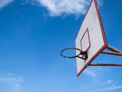 新疆男篮危机：吴冠希李炎哲朱旭航养伤 有望签广东3冠旧将王薪凯