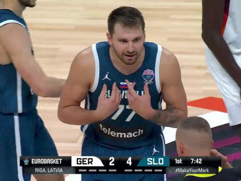 男篮欧洲杯1/4决赛：德国vs斯洛文尼亚第1节中文解说回放