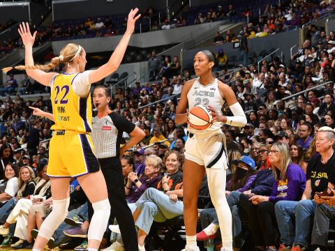 拉斯维加斯王牌103-75洛杉矶火花 威尔逊23+19率队轻取火花锁定第二季后赛首轮对战风暴队