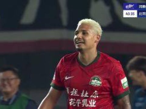 [射门被扑]卡多索小禁区线上打门 侯森近距离救险