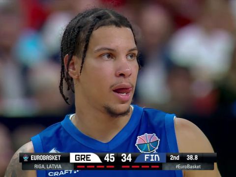 男篮欧洲杯季军赛：希腊vs芬兰第2节中文解说回放