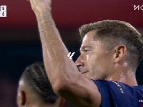 [进球视频] 莱万接球爆射死角破门！奥尔莫直塞送助攻！巴萨5-0领先瓦伦！