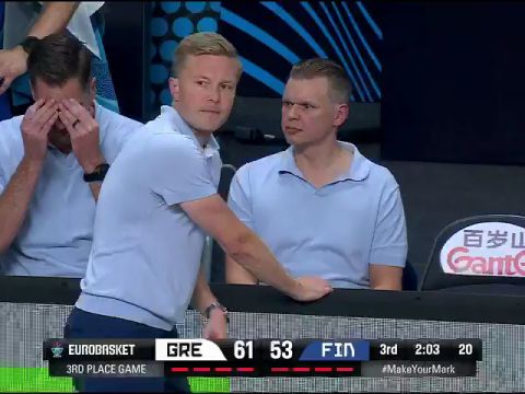 男篮欧洲杯季军赛：希腊vs芬兰第3节英文原声回放