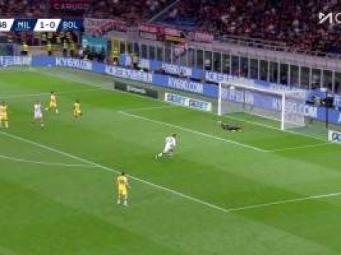 [射门中柱]立柱太抢戏！里奇起脚远射再次命中远端立柱