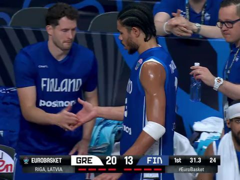 男篮欧洲杯季军赛：希腊vs芬兰第1节中文解说回放