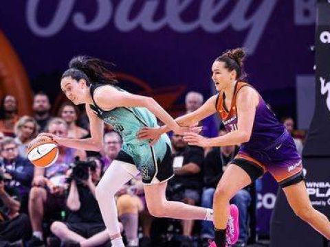 [腾讯全场集锦]09月15日WNBA季后赛首轮G1 纽约自由人  76 - 69  菲尼克斯水星 全场集锦