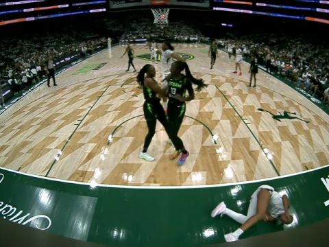 拉斯维加斯王牌vs西雅图风暴第3节中文解说回放