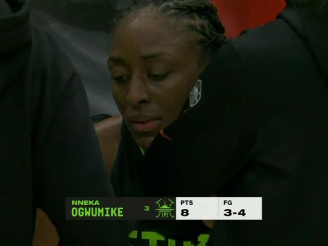 斯维加斯王牌vs西雅图风暴英文原声全场回放