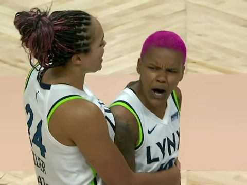 明尼苏达山猫vs金州瓦尔基里第4节英文原声回放