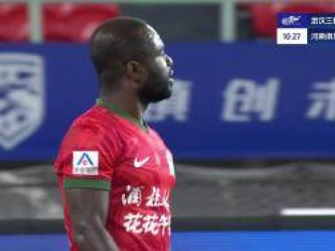 [进球视频] 河南1-0领先武汉三镇 阿奇姆彭插上抢点冲顶破门
