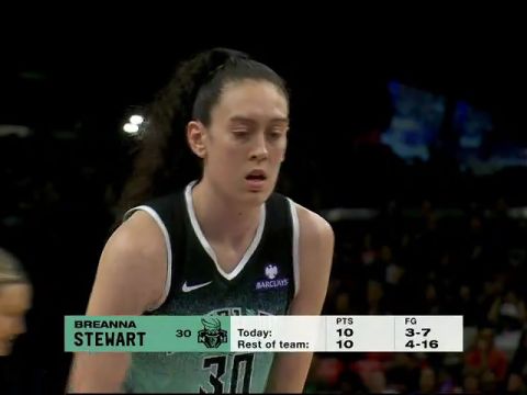 WNBA季后赛：纽约自由人vs菲尼克斯水星第2节英文原声回放