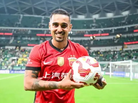 【MVP】带队登顶！！莱昂纳多面对御林军完成帽子戏法