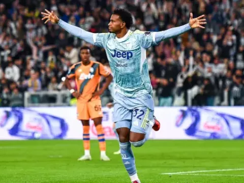 【全场回放】 尤文图斯vs亚特兰大 (石庆圣、李彦)