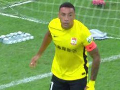 [进球视频]逆天！张卫凌空打门踢呲送对手反击破门