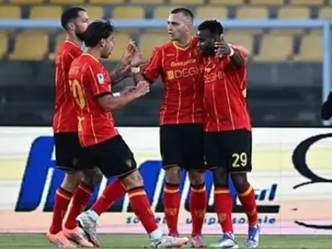 【全场回放】 莱切vs博洛尼亚 (刘焕)