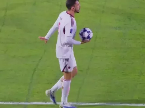 【全场回放】 大不里士拖拉机vs阿布扎比统一 (涂远)