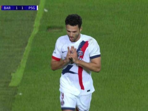 [进球视频] 巴黎2-1绝杀巴萨！贡萨洛-拉莫斯补时推射建功！阿什拉夫送助攻！