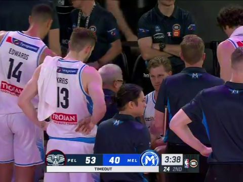 NBA季前赛：墨尔本联vs鹈鹕英文原声全场回放