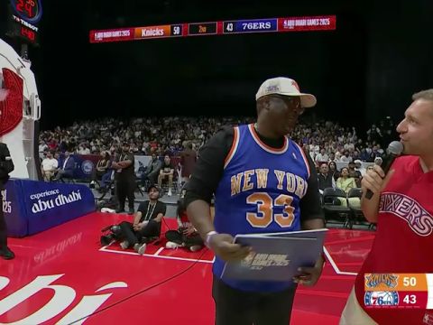 NBA季前赛：76人vs尼克斯第2节英文原声回放