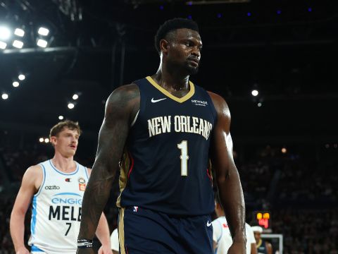 锡安vs墨尔本联集锦 8投5中拿到15分5助攻带队取胜