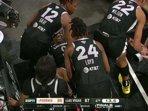 菲尼克斯水星vs拉斯维加斯王牌第4节英文原声回放