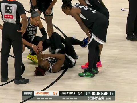 菲尼克斯水星vs拉斯维加斯王牌第3节中文解说回放