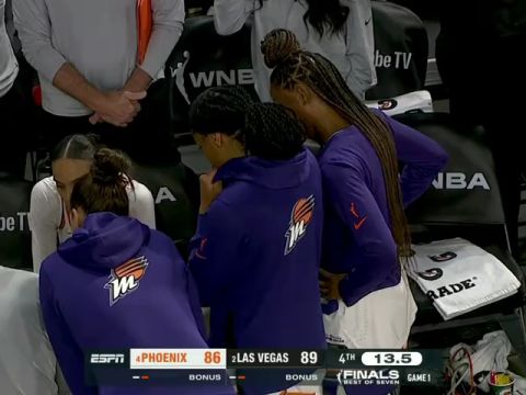 菲尼克斯水星vs拉斯维加斯王牌第4节中文解说回放