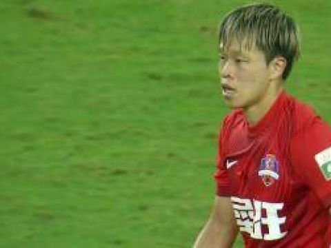 [进球视频] 梅州1-0领先 茹子楠禁区前折射破门