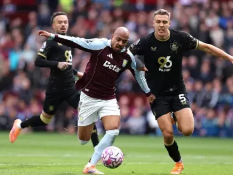 【全场回放】 阿斯顿维拉vs伯恩利 (郭灿亮)