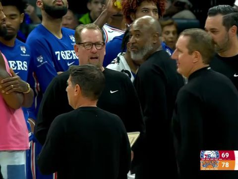 NBA季前赛：尼克斯vs76人第3节中文解说回放