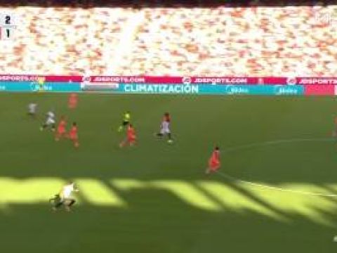 [进球视频]卡尔莫纳反击精彩低射破门 塞维3-1巴萨