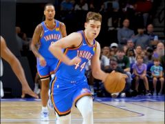 首秀10+7确有天赋：6尺6托皮奇打PG毫无压力 雷霆可等他练出三分