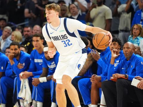 弗拉格vs雷霆集锦 全面表现首秀砍下10+6+3的全面表现