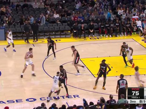 NBA季前赛：开拓者vs勇士第3节英文原声回放