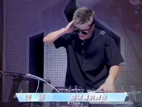 NBA季前赛：猛龙vs国王第1节英文原声回放