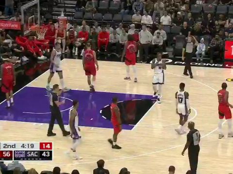 NBA季前赛：猛龙vs国王第2节英文原声回放