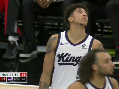 NBA季前赛：猛龙vs国王第4节中文解说回放